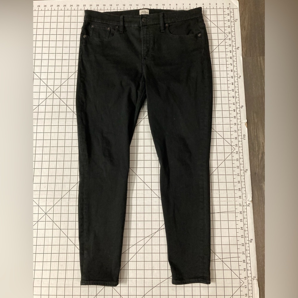 J. Crew Denim Women’s Size 32 Black 8” Toothpick Jeans